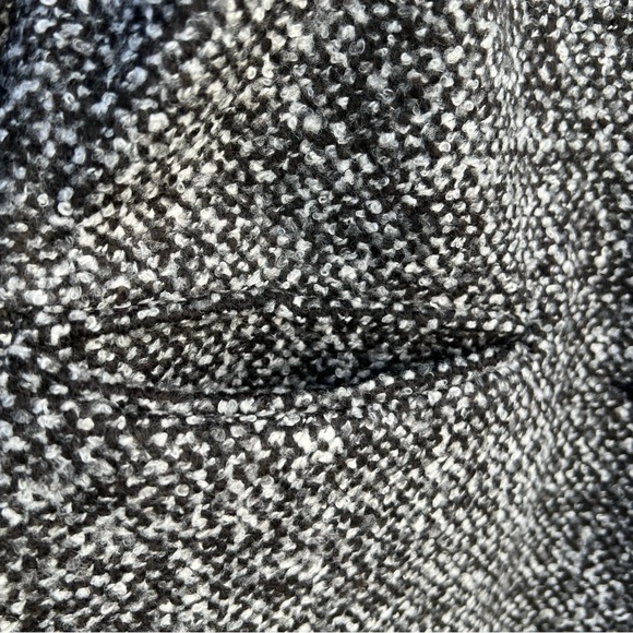 Abercrombie, tweed blazer coat, size small petite - Picture 5 of 12